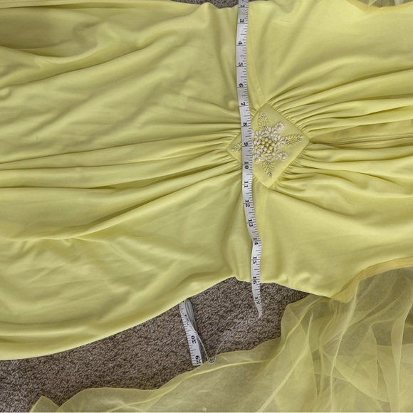 Vintage Yellow Maxi Dress - Picture 8 of 8